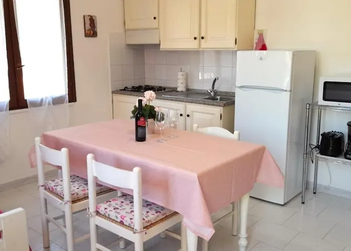 Casa Geranio - Villaggio Galanu *